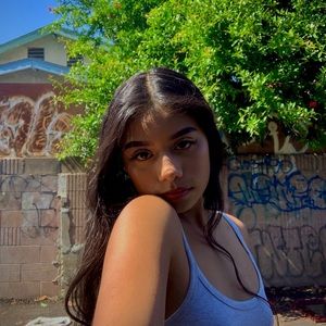 Meet your Posher, Jovana